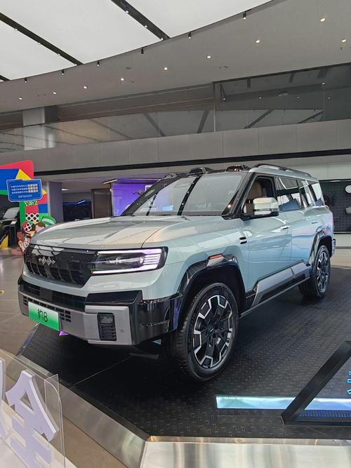 惠州龙门县玛雷振企业管理咨询比亚迪方程豹硬派越野的爆款，英菲尼迪35周年与你共成长